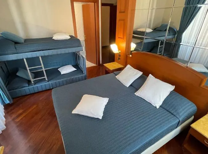 Hotel 3rd Floor 69 Manin Street